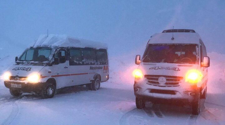 Alquilar un minibus 4x4 para la nieve